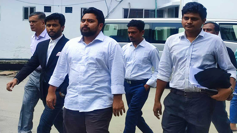 ট্রাইব্যুনালে দ্বিতীয় দিনে সাক্ষ্য দিচ্ছেন নাহিদ ইসলাম